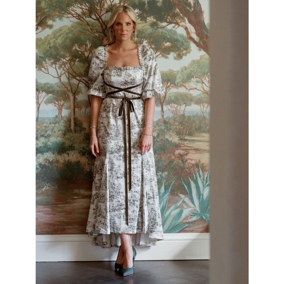 ANTONIO MELANI Dresses & Skirts - ✨ Antonio Melani x Nicola Bathie Hallie Jacquard Puff Sleeve Tea Length Dress ✨